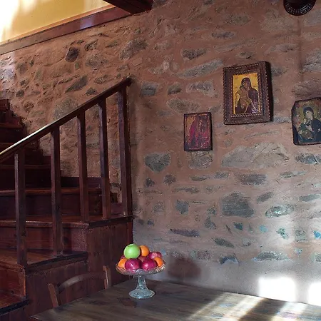 S Stonehouse. το πέτρινο στη λιθιά - καστοριά Casa vacanze