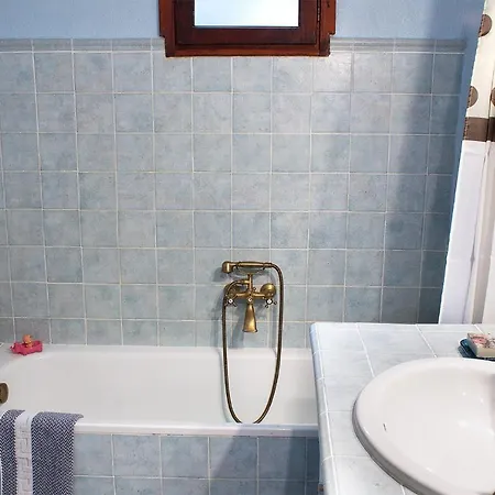 Holiday home S Stonehouse. το πέτρινο στη λιθιά - καστοριά *