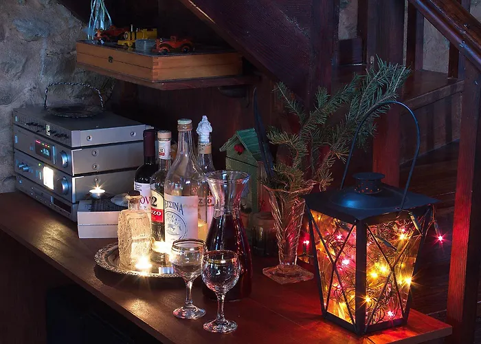 S Stonehouse. το πέτρινο στη λιθιά - καστοριά