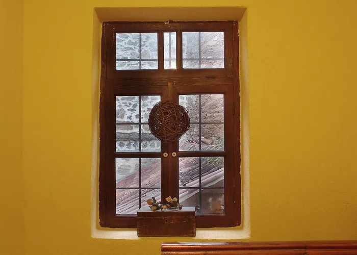 S Stonehouse. το πέτρινο στη λιθιά - καστοριά 度假居 Lithia