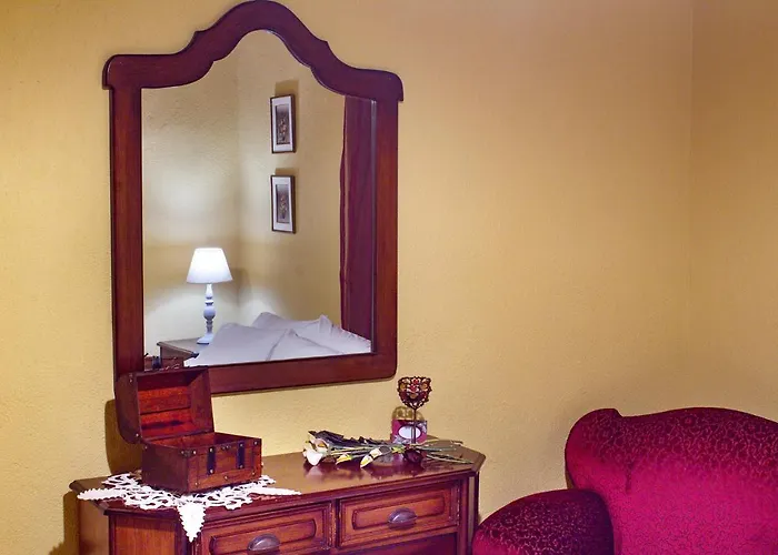 S Stonehouse. το πέτρινο στη λιθιά - καστοριά 度假居 Lithia