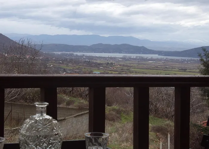 S Stonehouse. το πέτρινο στη λιθιά - καστοριά * Lithia